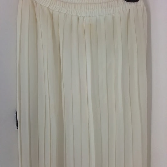 Women's White Polyester Skirt - Size 12