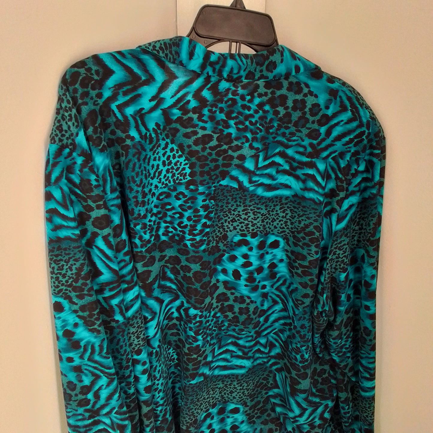 Women's 2-piece Polyester Blouse and Tank - Blue, Aqua, Black (3x)