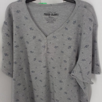 Faded Glory Women's Grey Shirt Size 22/24