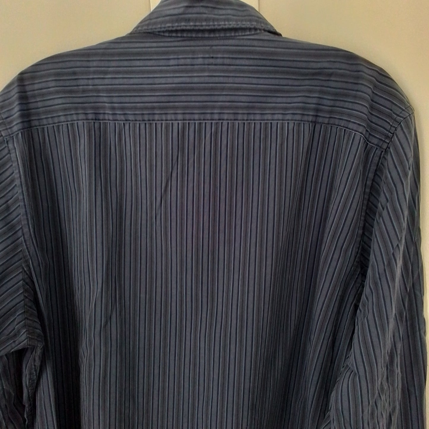 Men's Blue/Grey Cotton Button Up Shirt - Size M