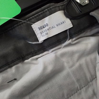 Gap Inc. Men's Grey Cotton Pants - Size 30x30