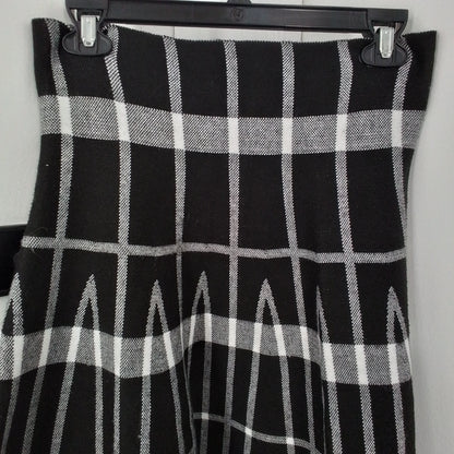 Women's Acrylic Skirt - Size L - White, Black, Grey