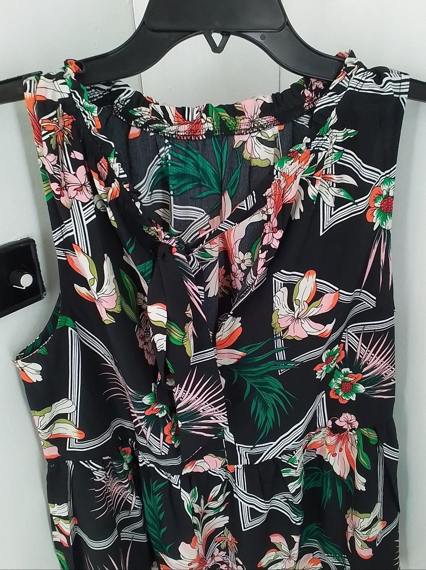 Women's Polyester Blouse - M - Black/Salmon/Green/Floral