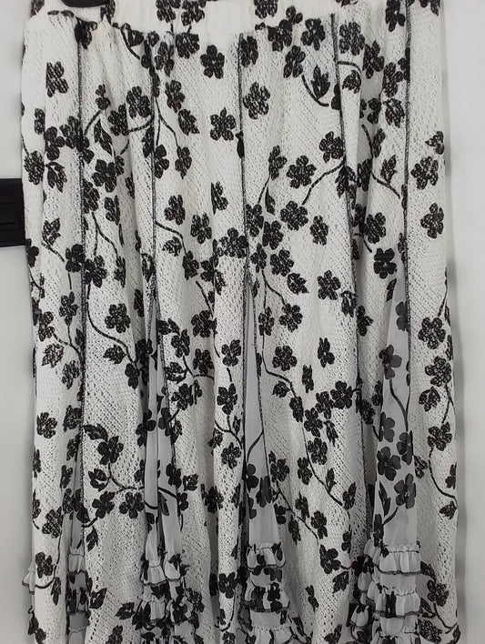 Coldwater Creek Women's Skirt - White, Black, Floral