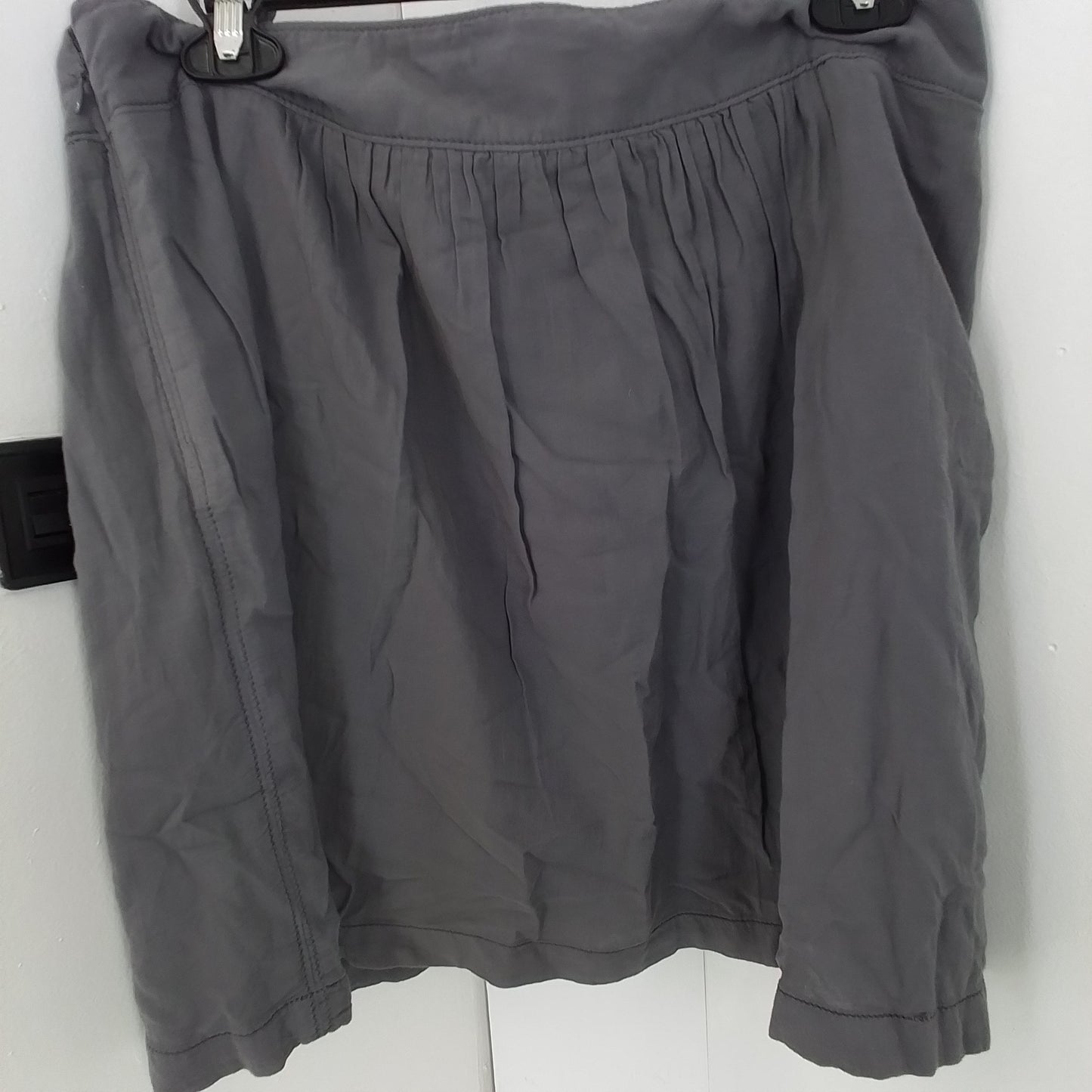 Ann Taylor Grey Cotton Skirt - Size 10