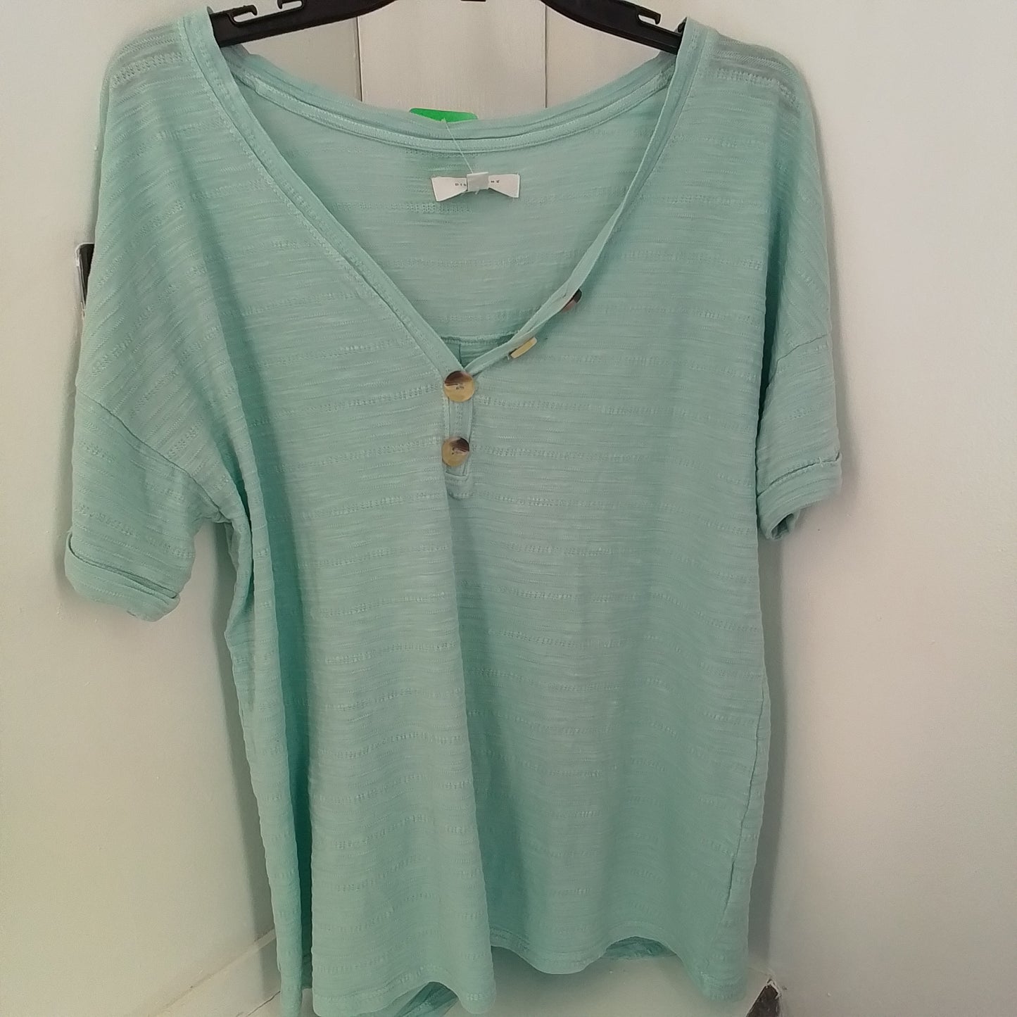 New Directions Women's Light Green Cotton Shirt - Size L