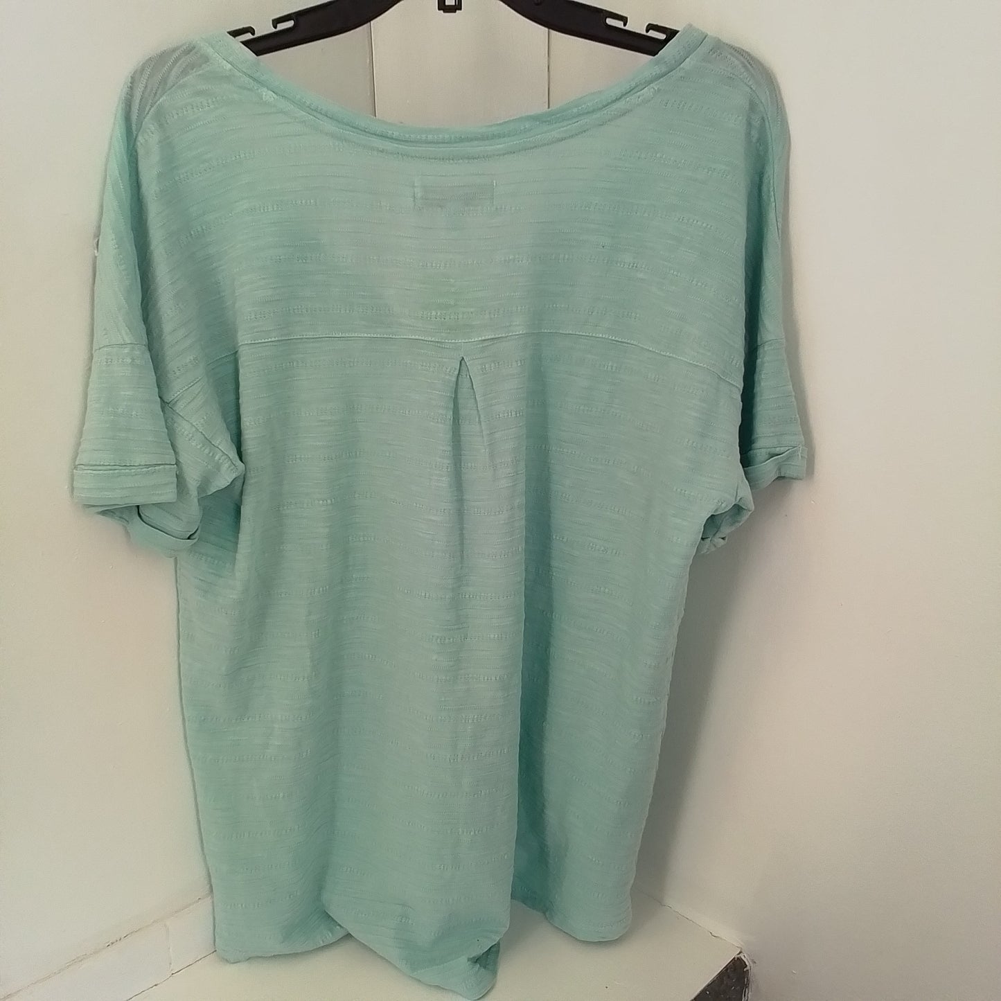 New Directions Women's Light Green Cotton Shirt - Size L