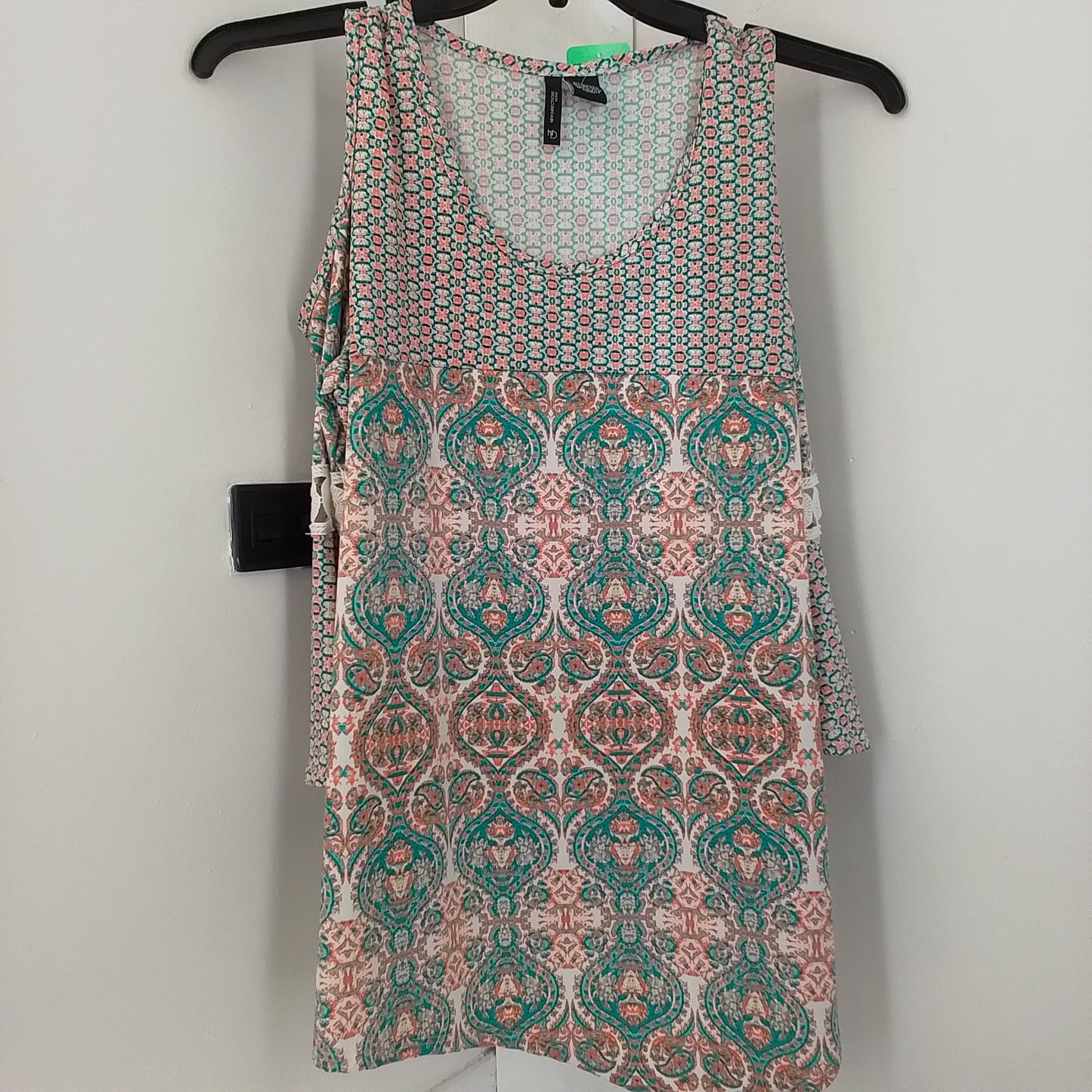 Women's New Directions Petite XL Open-Shoulder Blouse