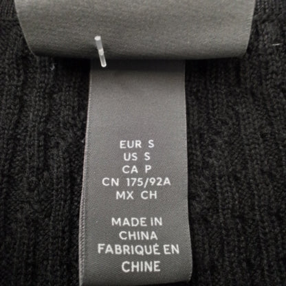 H&M Women's Black Sweater - Size S