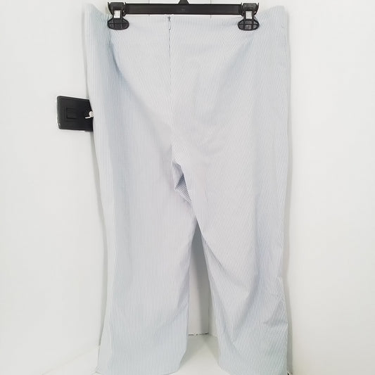 DKNY Women's Capris - White/Blue