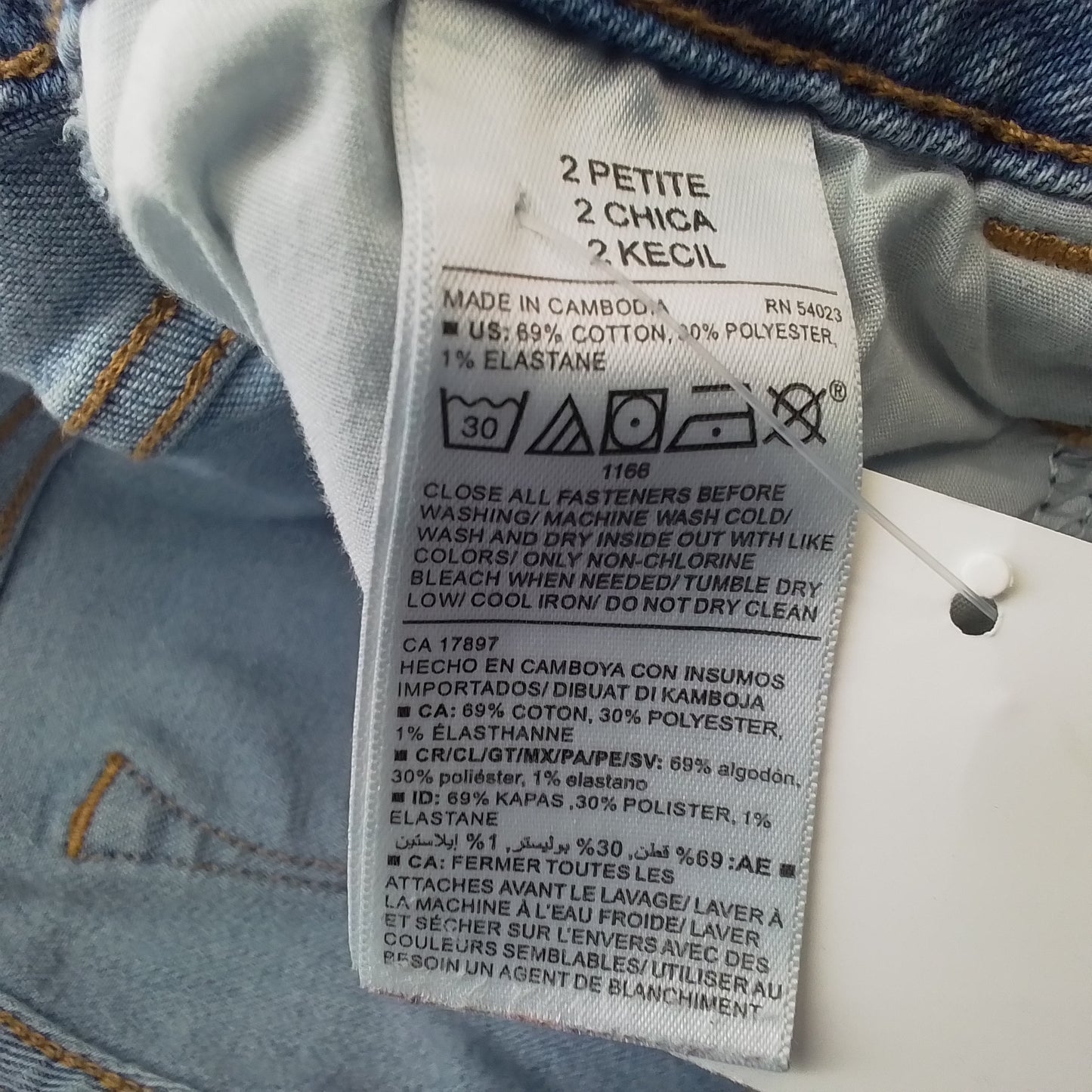 Old Navy Women's Blue Jeans - 2p