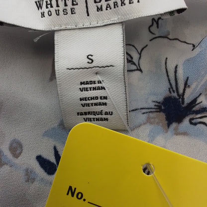 White House Black Market Women's White Blouse - Size S
