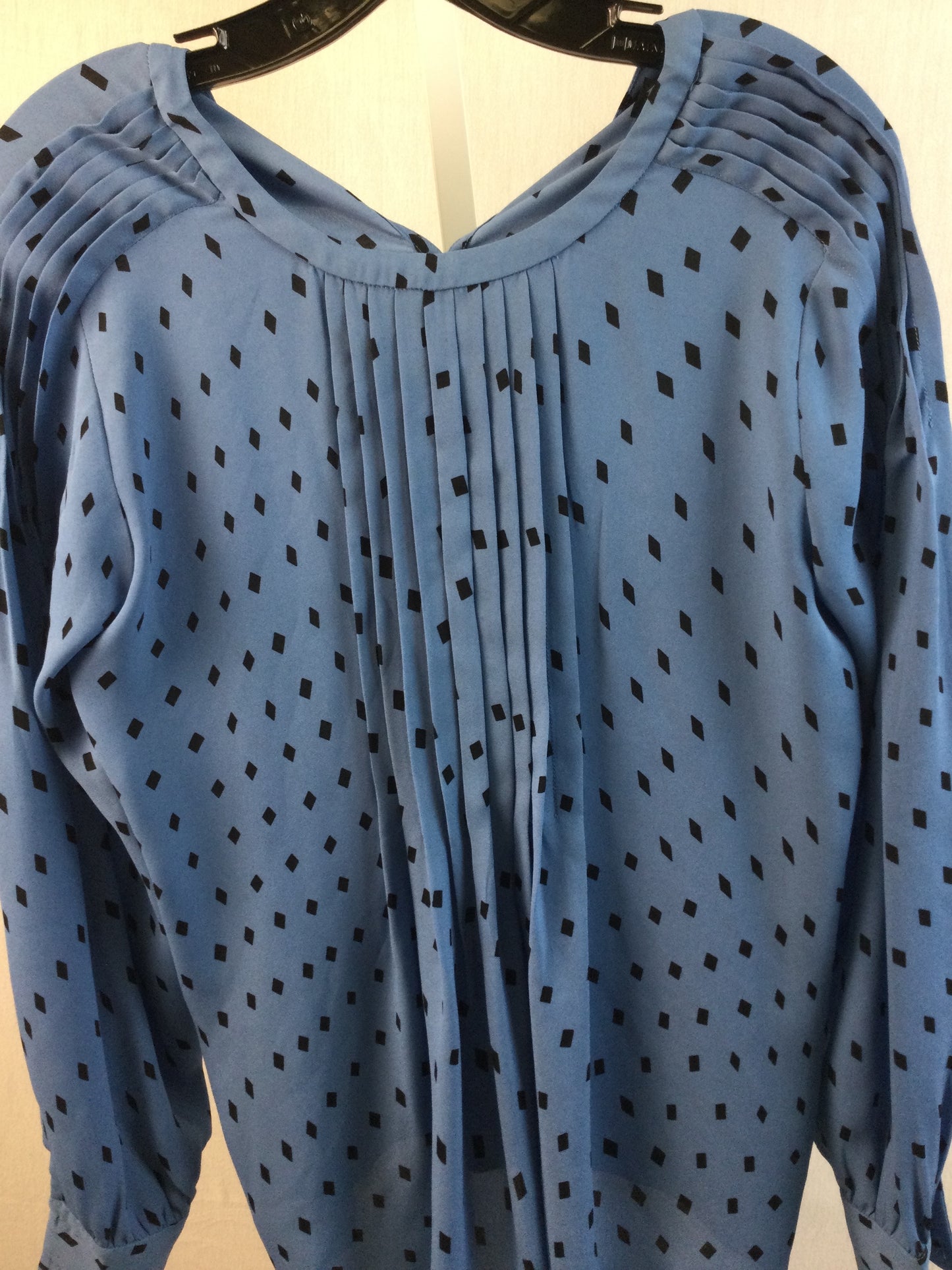 Women's Ann Taylor Long Sleeve Blouse