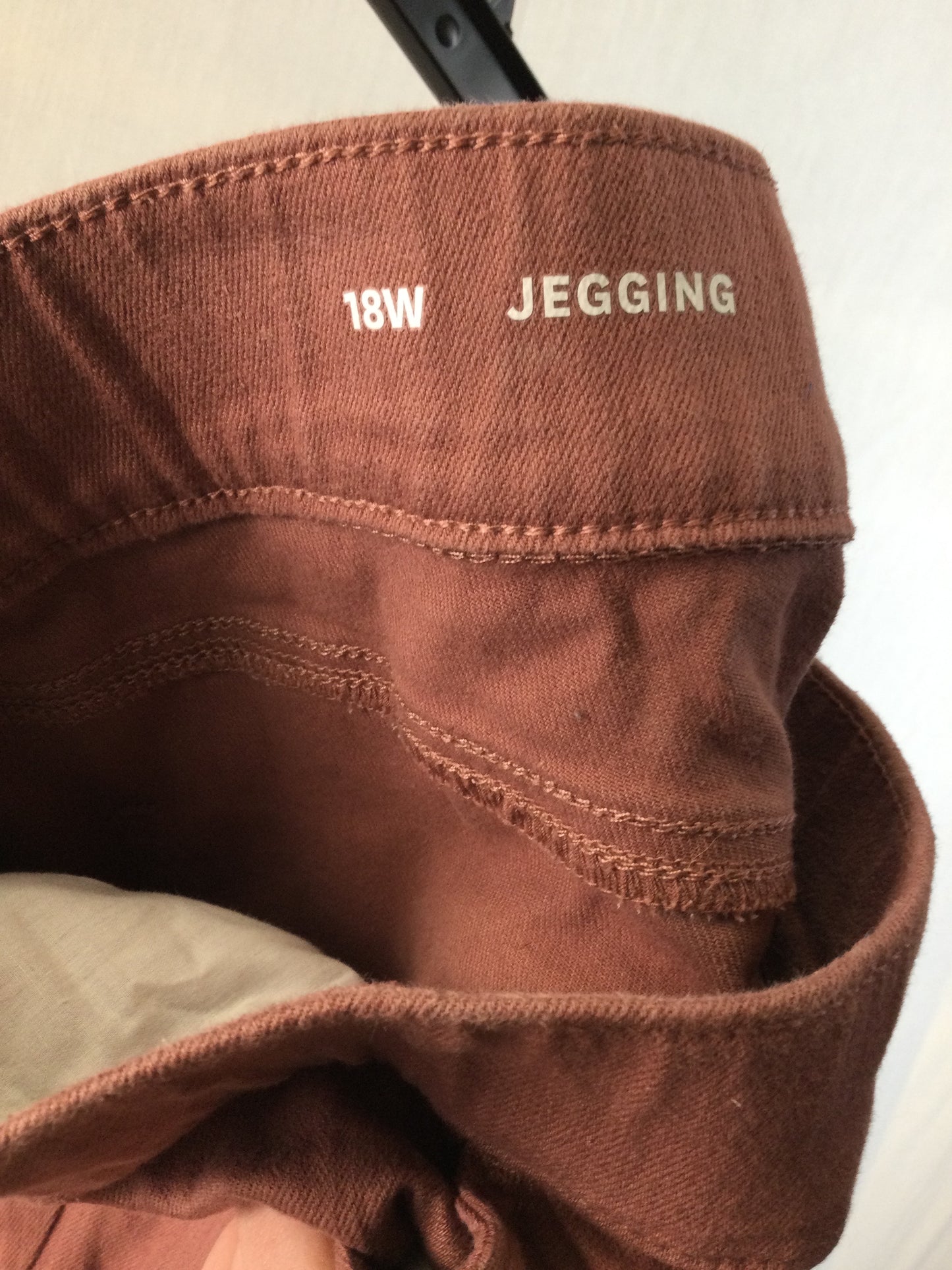 women's Evri jegging