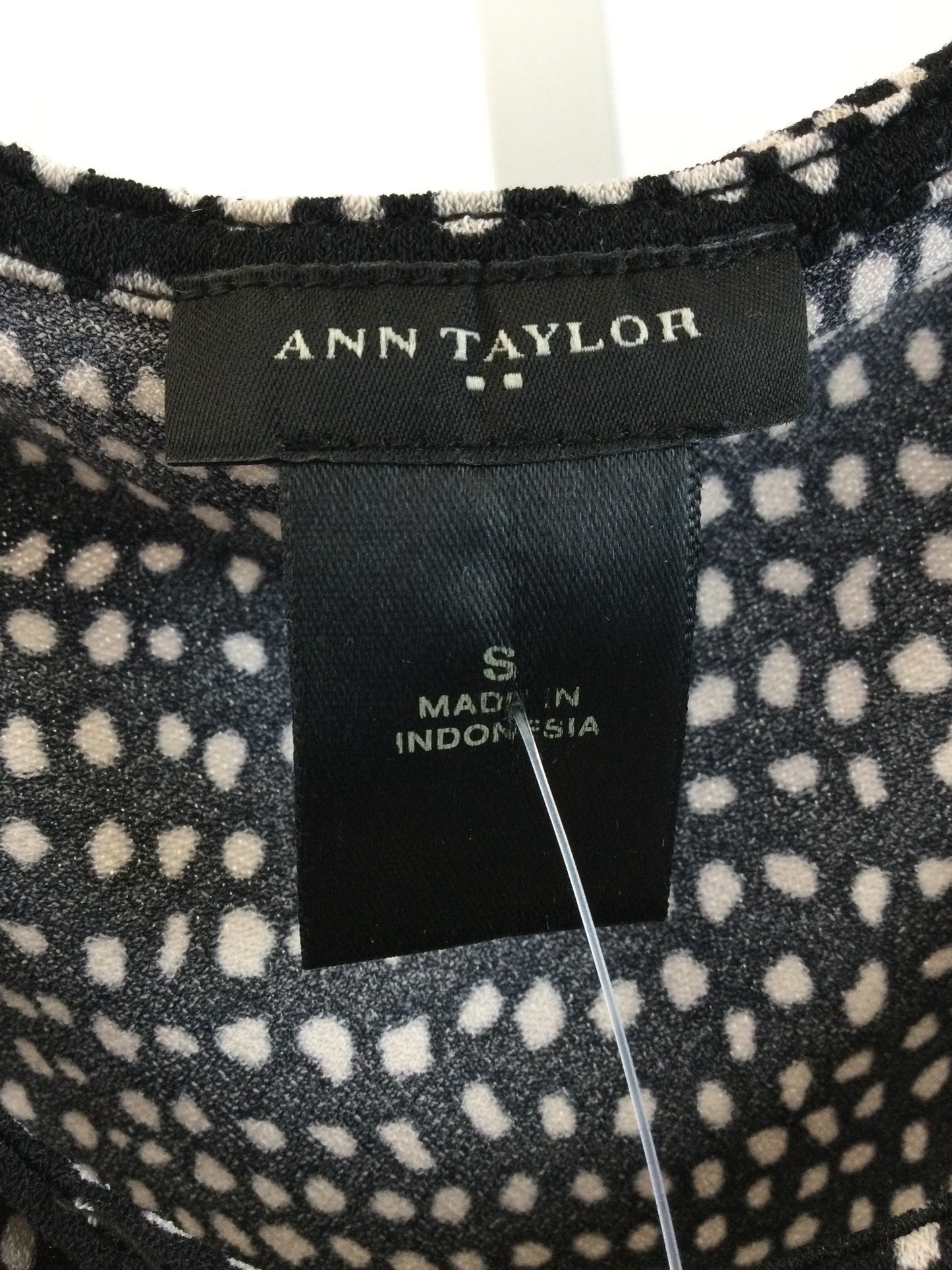 ann taylor black and white blouse