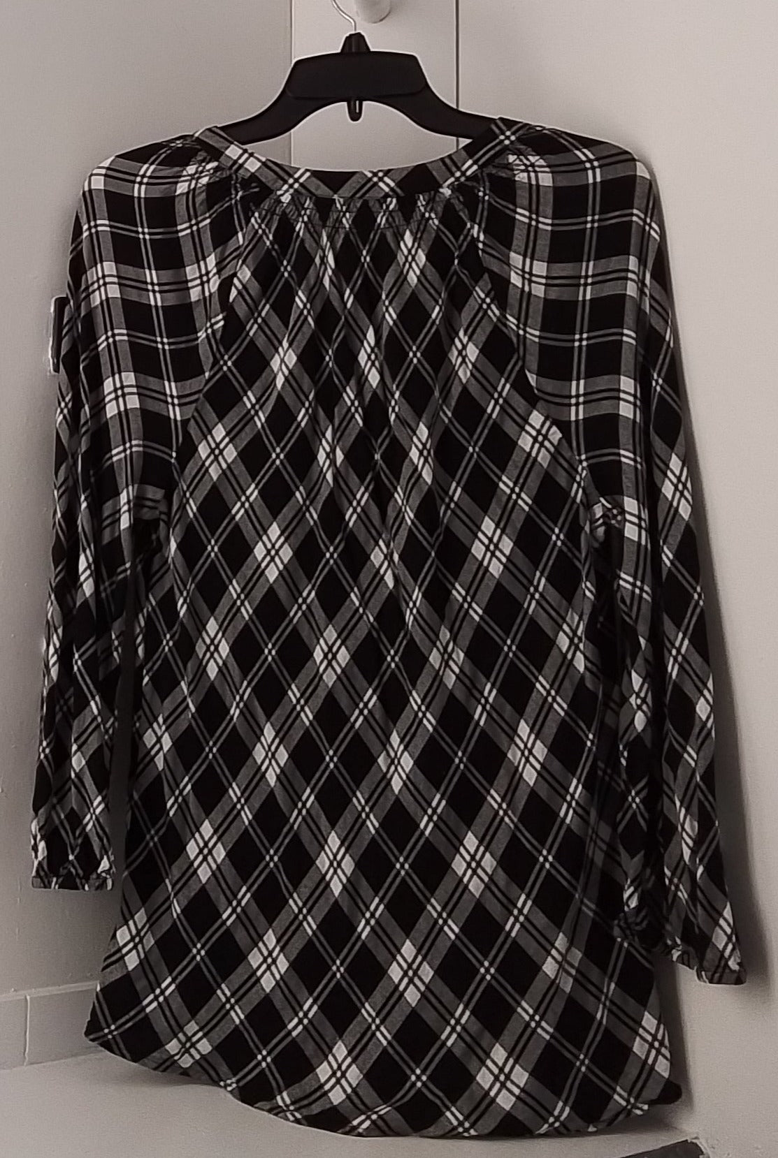 Crown & Ivy Monochrome Plaid Blouse