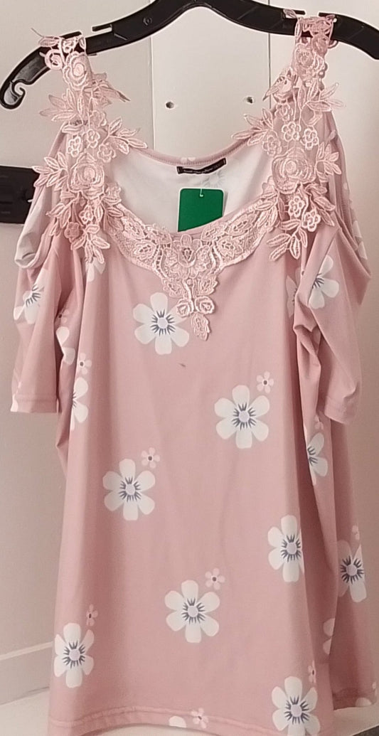 Just Fashion Now Women's Pink Blouse with Flowers