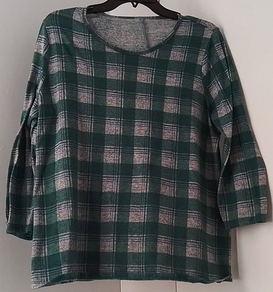 Kim Rogers Women's Green Plaid Long Sleeve Shirt