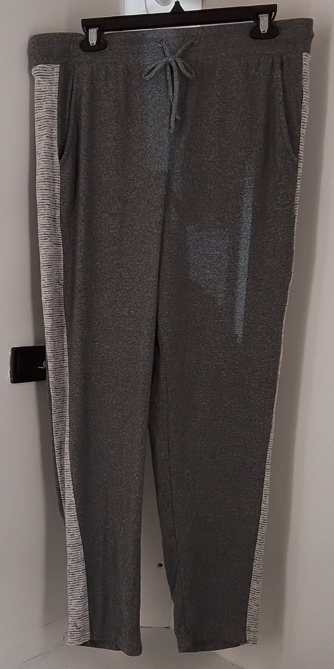 Time and Tru Women's Grey Sweat Pants