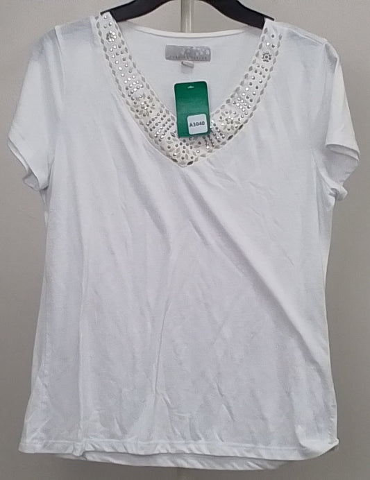 Carolyn Taylor White Bedazzled Blouse