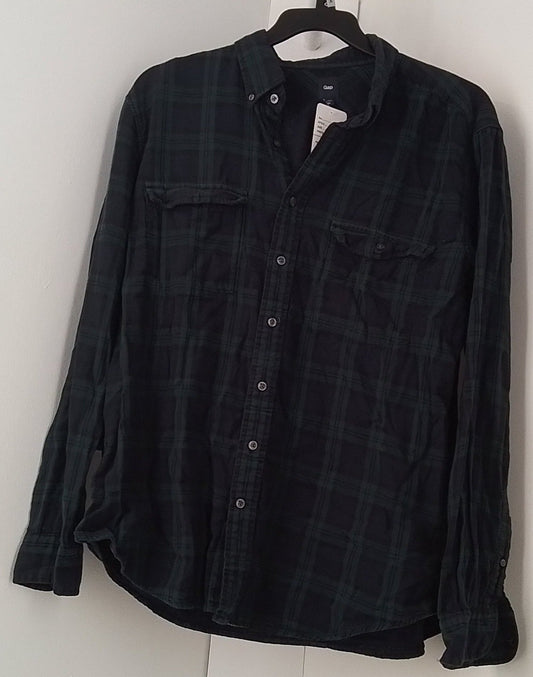 Gap Men's Flannel Plaid Button Up