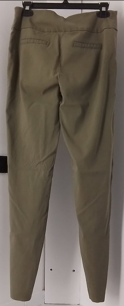 New Directions Women's Olive Green Pants